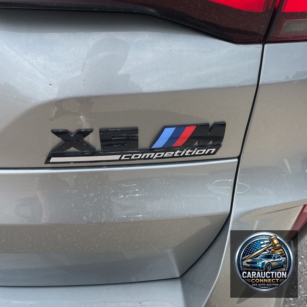 2022 BMW X5 M
