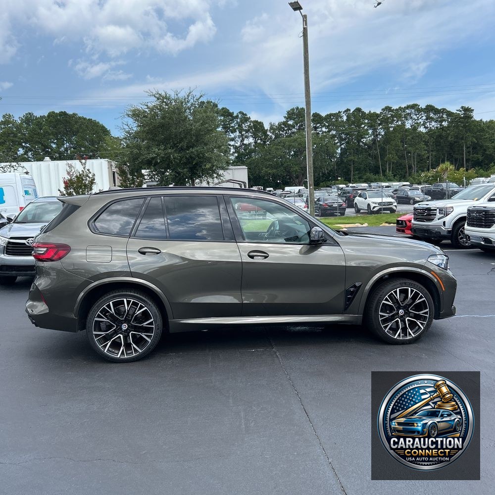 2023 BMW X5 M