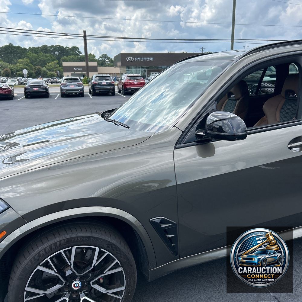 2023 BMW X5 M