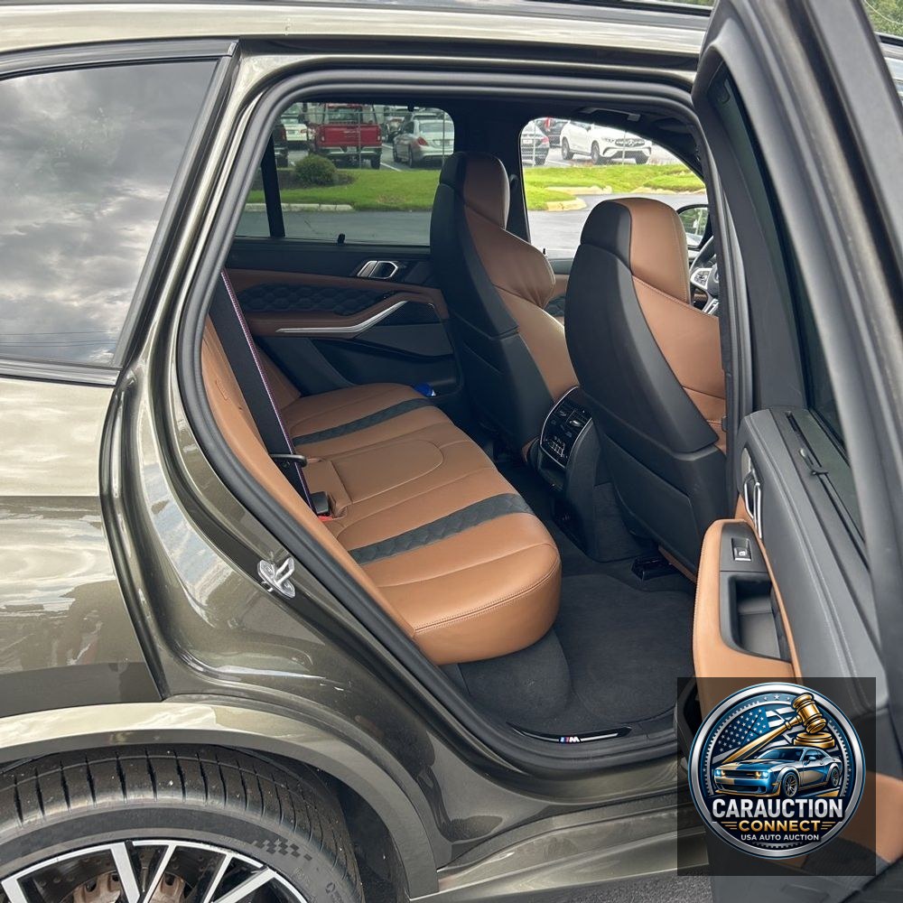 2023 BMW X5 M
