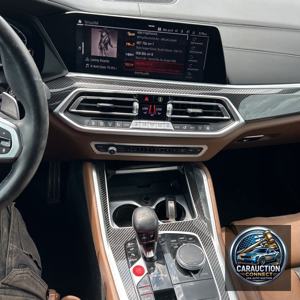 2023 BMW X5 M