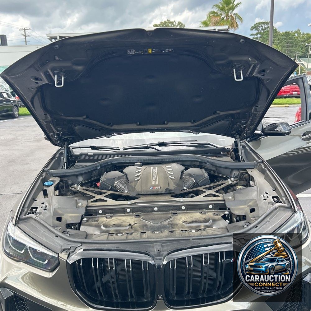 2023 BMW X5 M