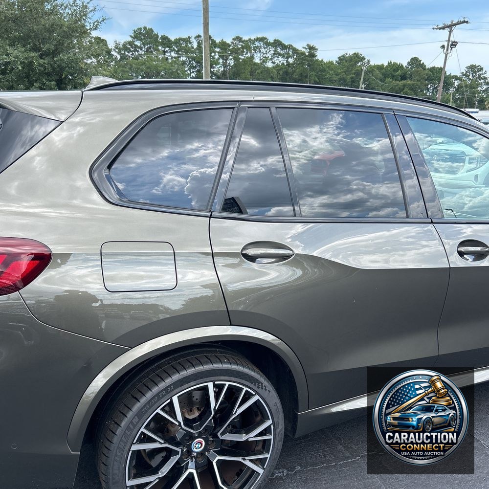 2023 BMW X5 M