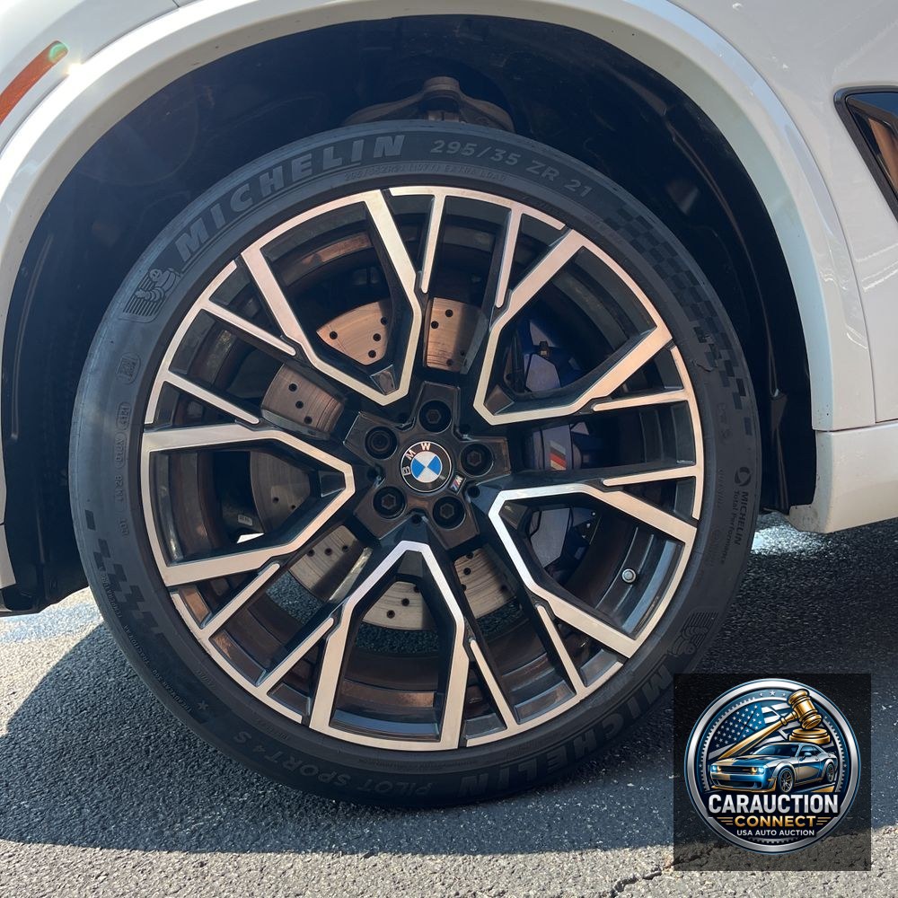 2022 BMW X5 M