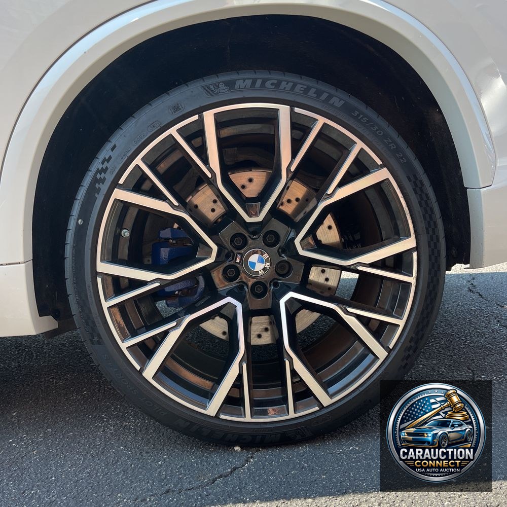 2022 BMW X5 M