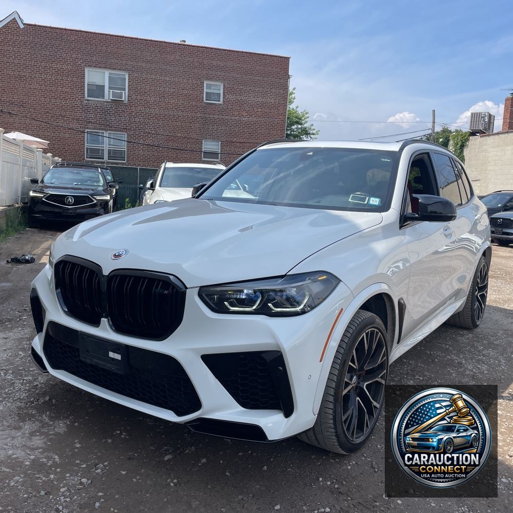 2022 BMW X5 M