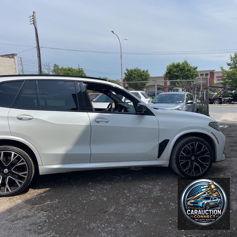 2022 BMW X5 M