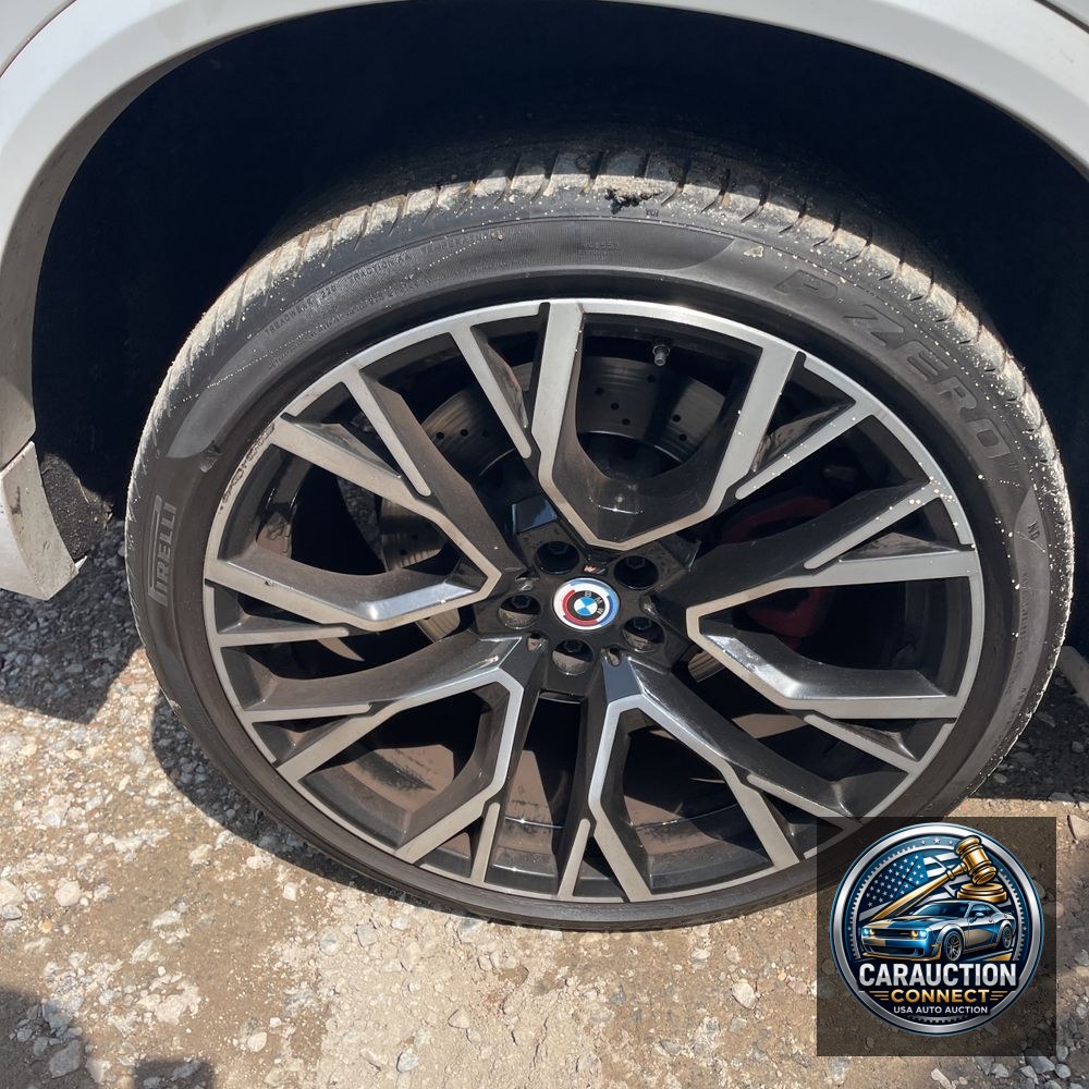 2022 BMW X5 M