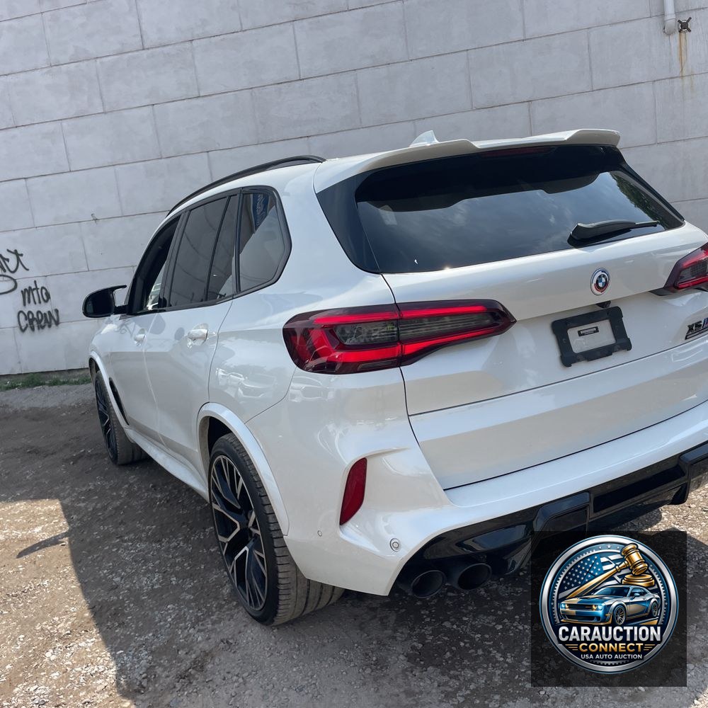 2022 BMW X5 M