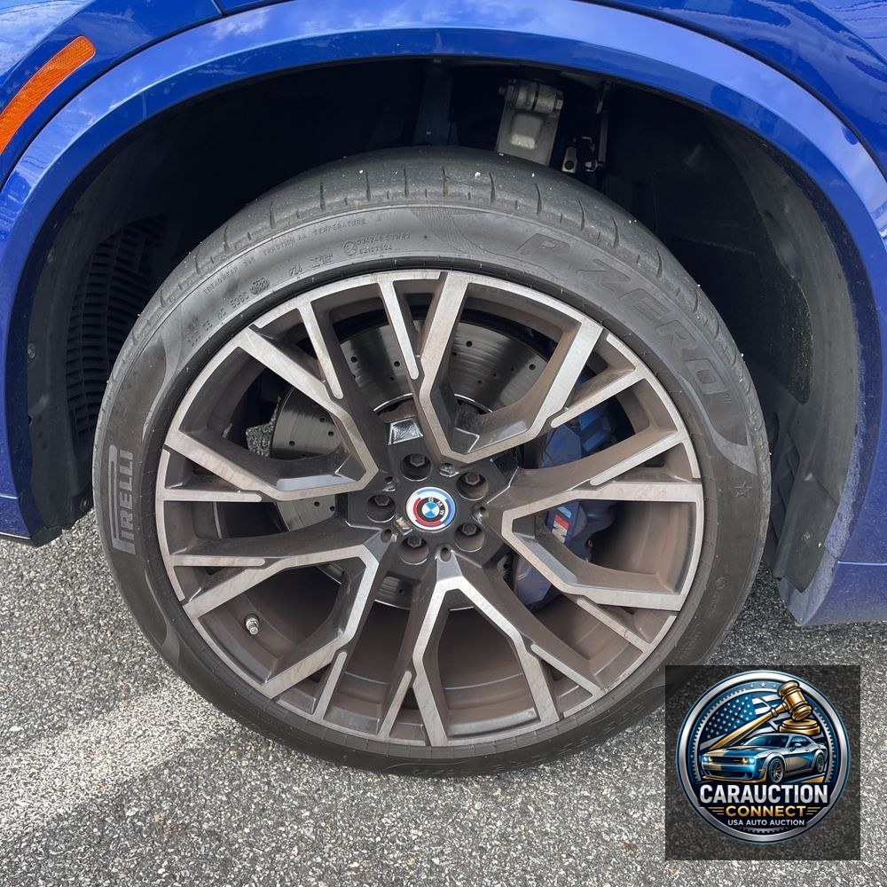2022 BMW X5 M