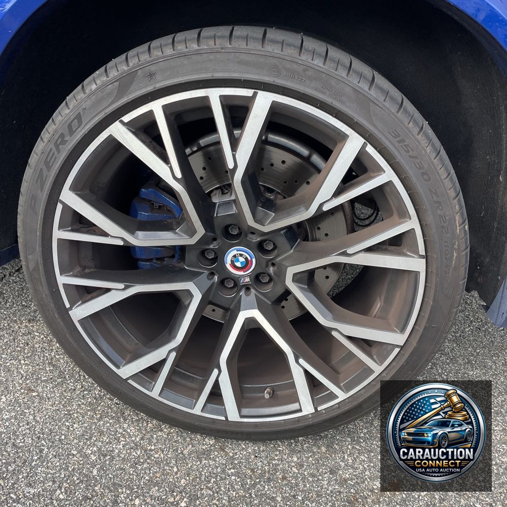 2022 BMW X5 M