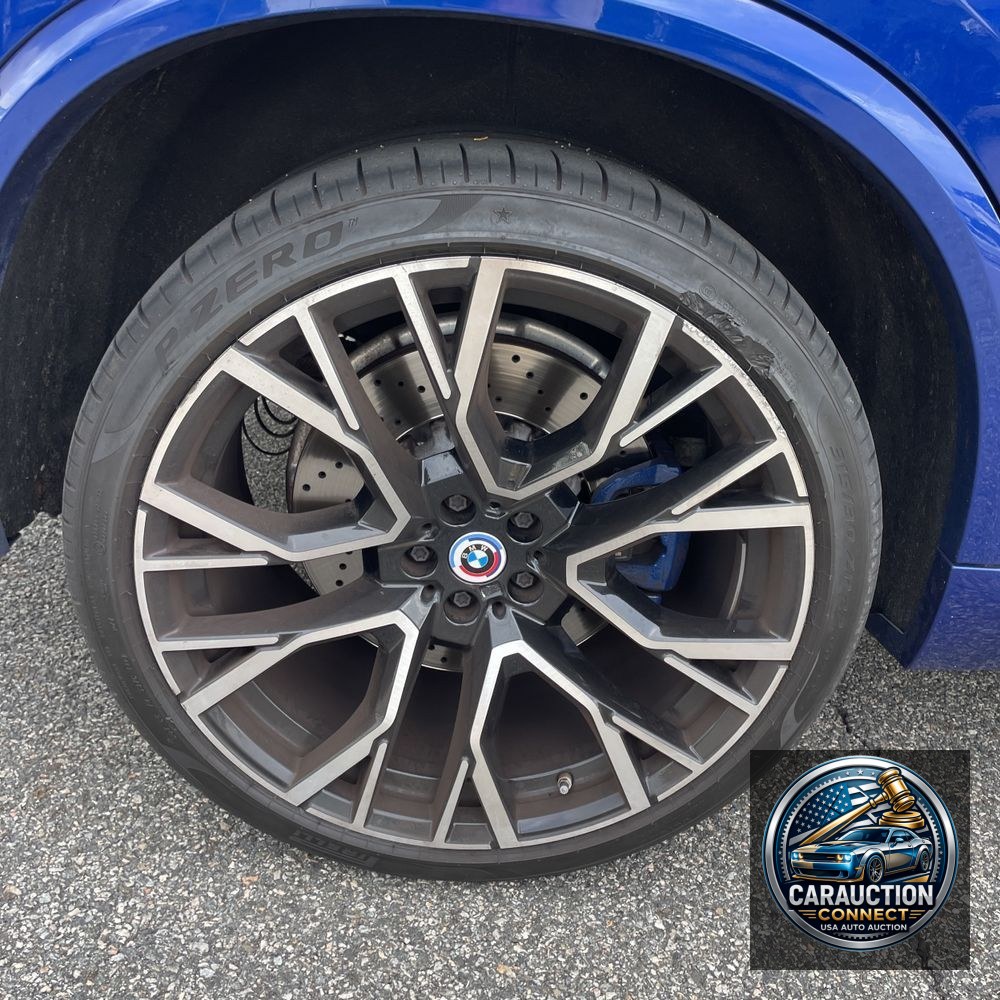2022 BMW X5 M