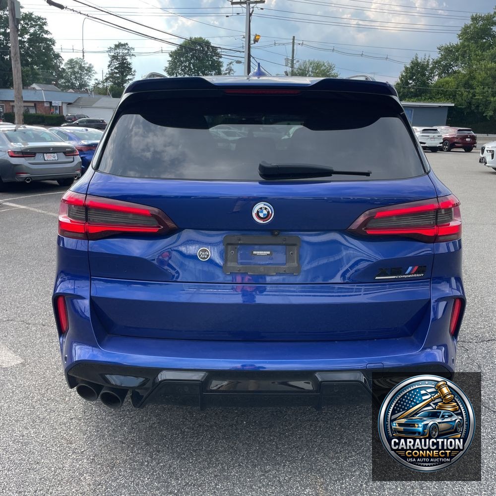 2022 BMW X5 M