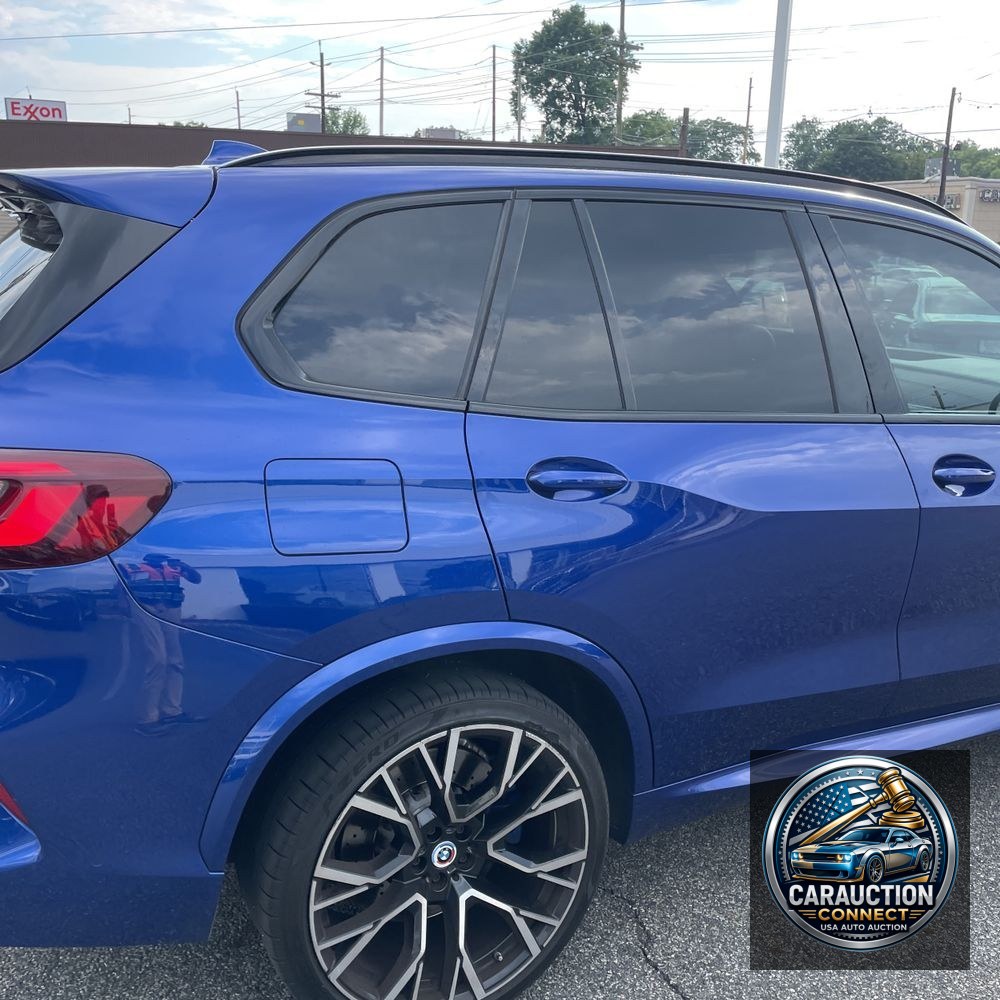 2022 BMW X5 M