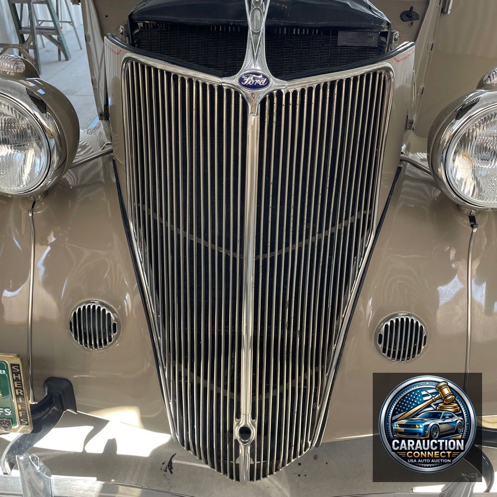 1936 Ford Phaeton