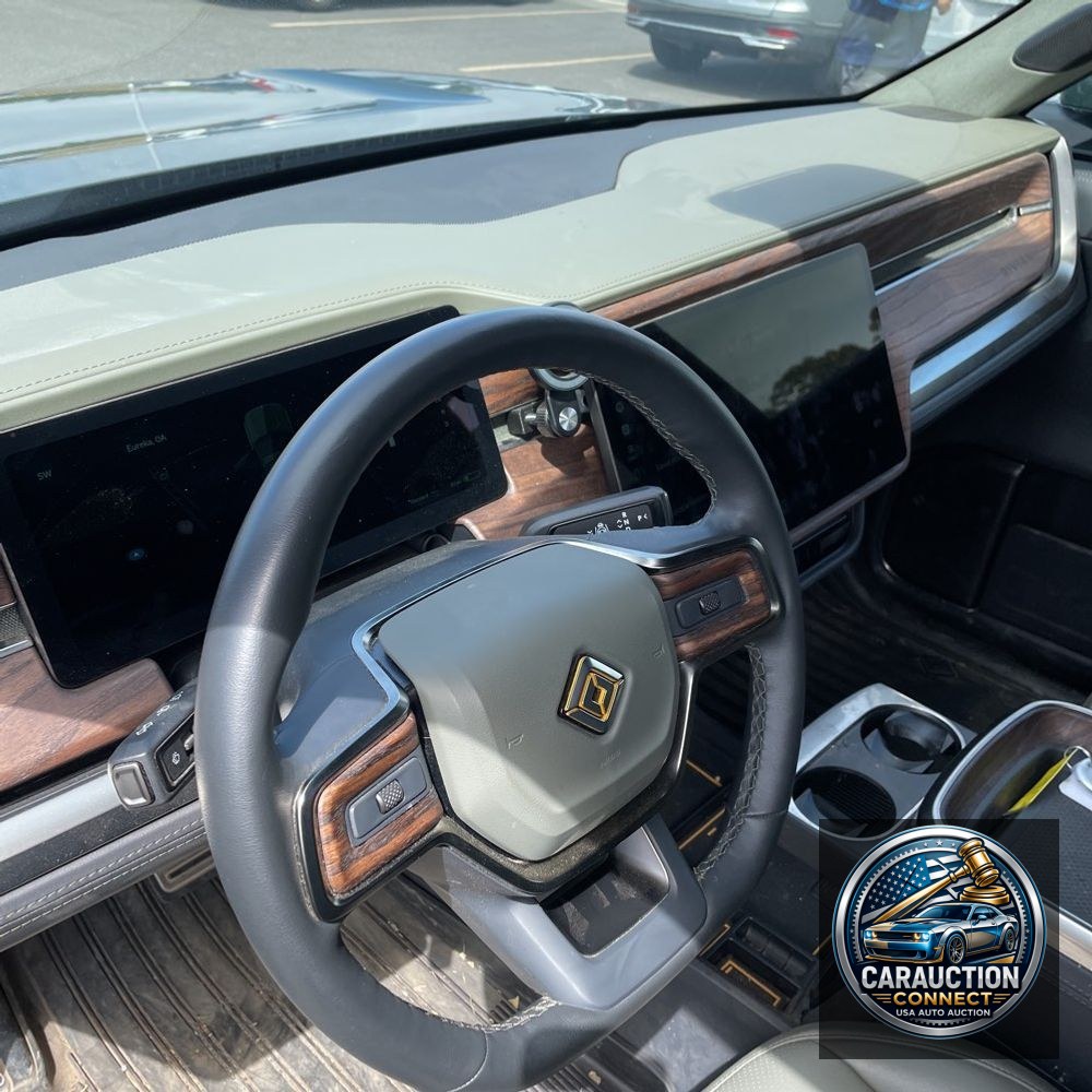 2023 Rivian R1T Adventure Quad-Motor