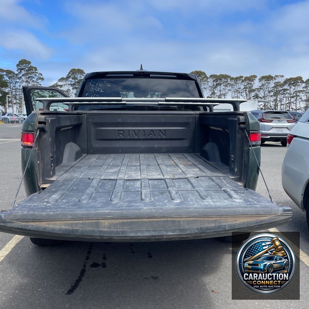 2023 Rivian R1T Adventure Quad-Motor