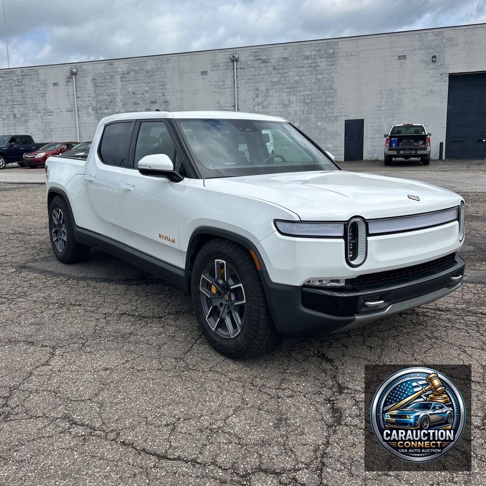 2022 Rivian R1T Adventure
