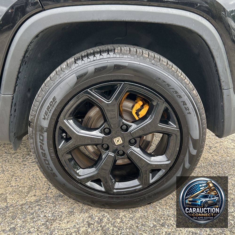 2022 Rivian R1T Adventure