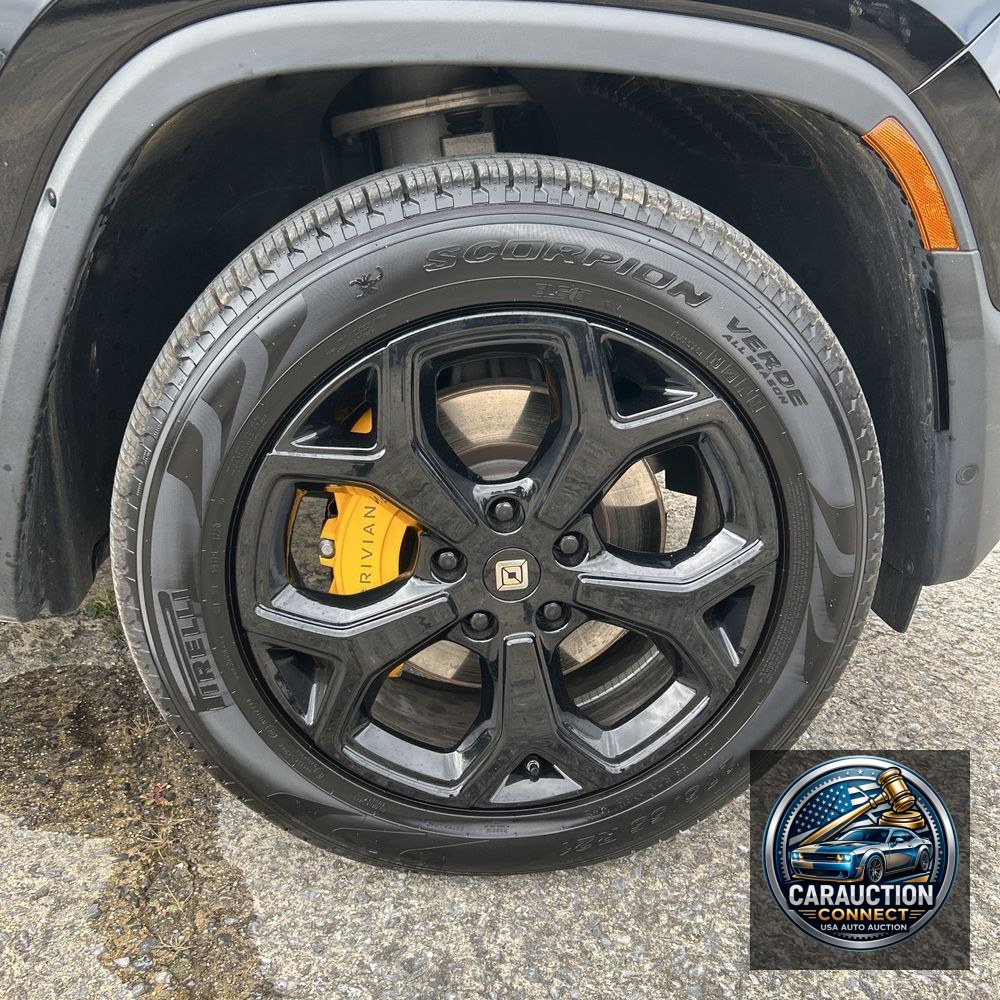 2022 Rivian R1T Adventure