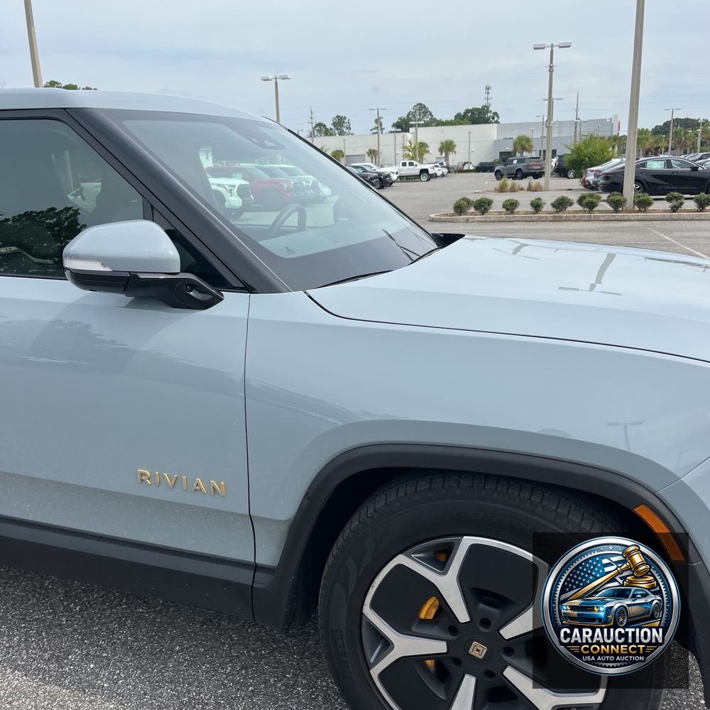 2022 Rivian R1T Adventure