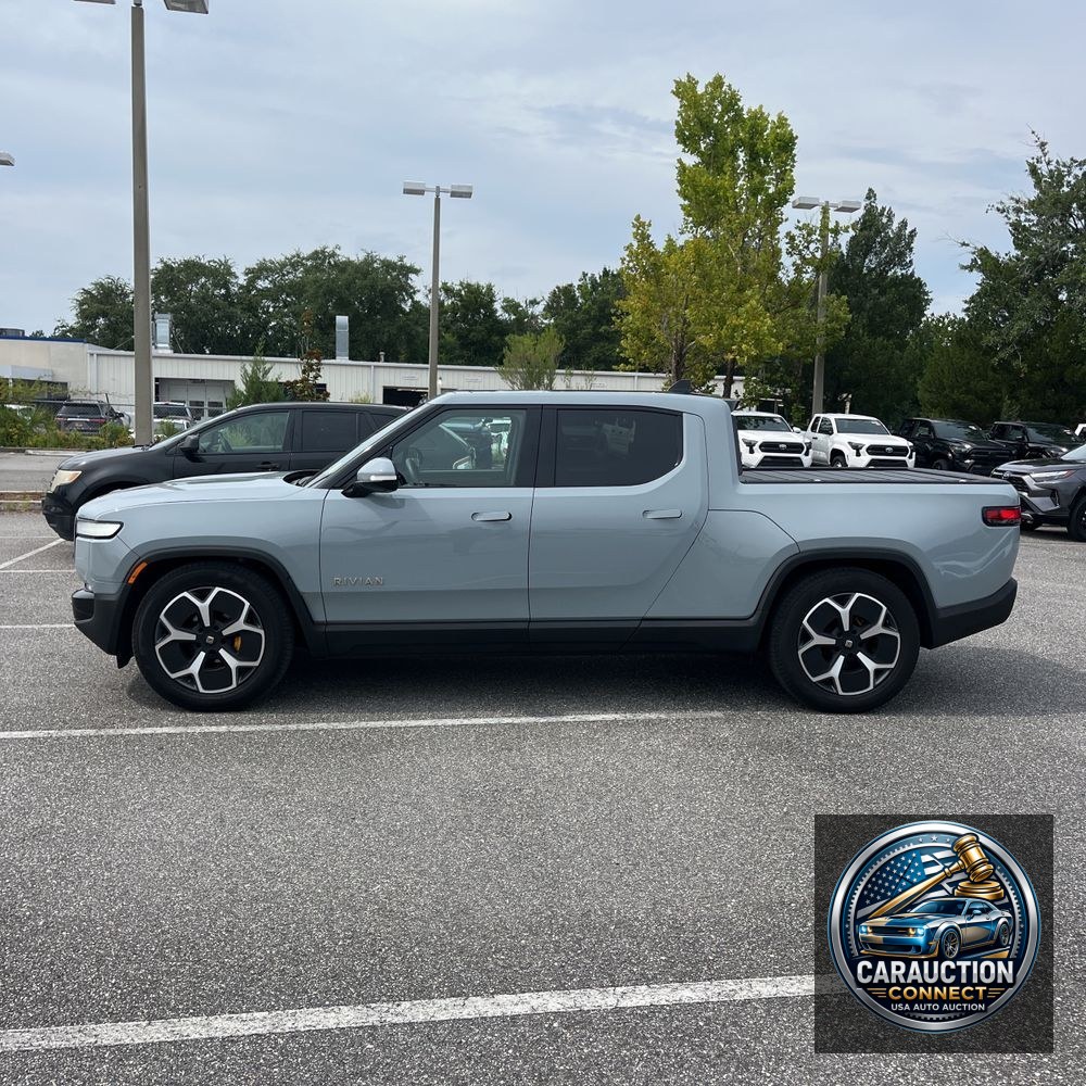 2022 Rivian R1T Adventure
