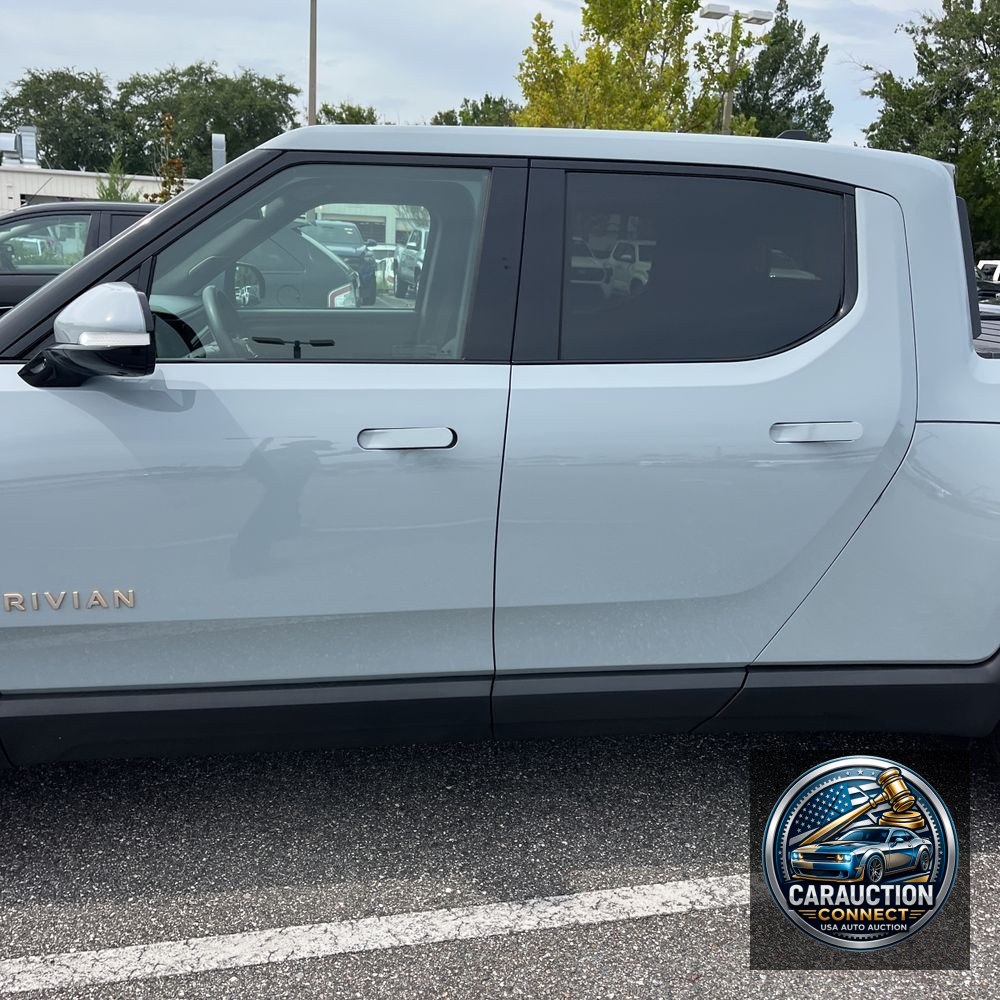 2022 Rivian R1T Adventure