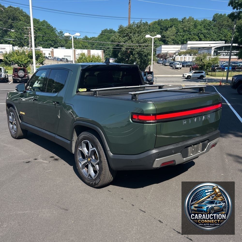 2022 Rivian R1T Adventure