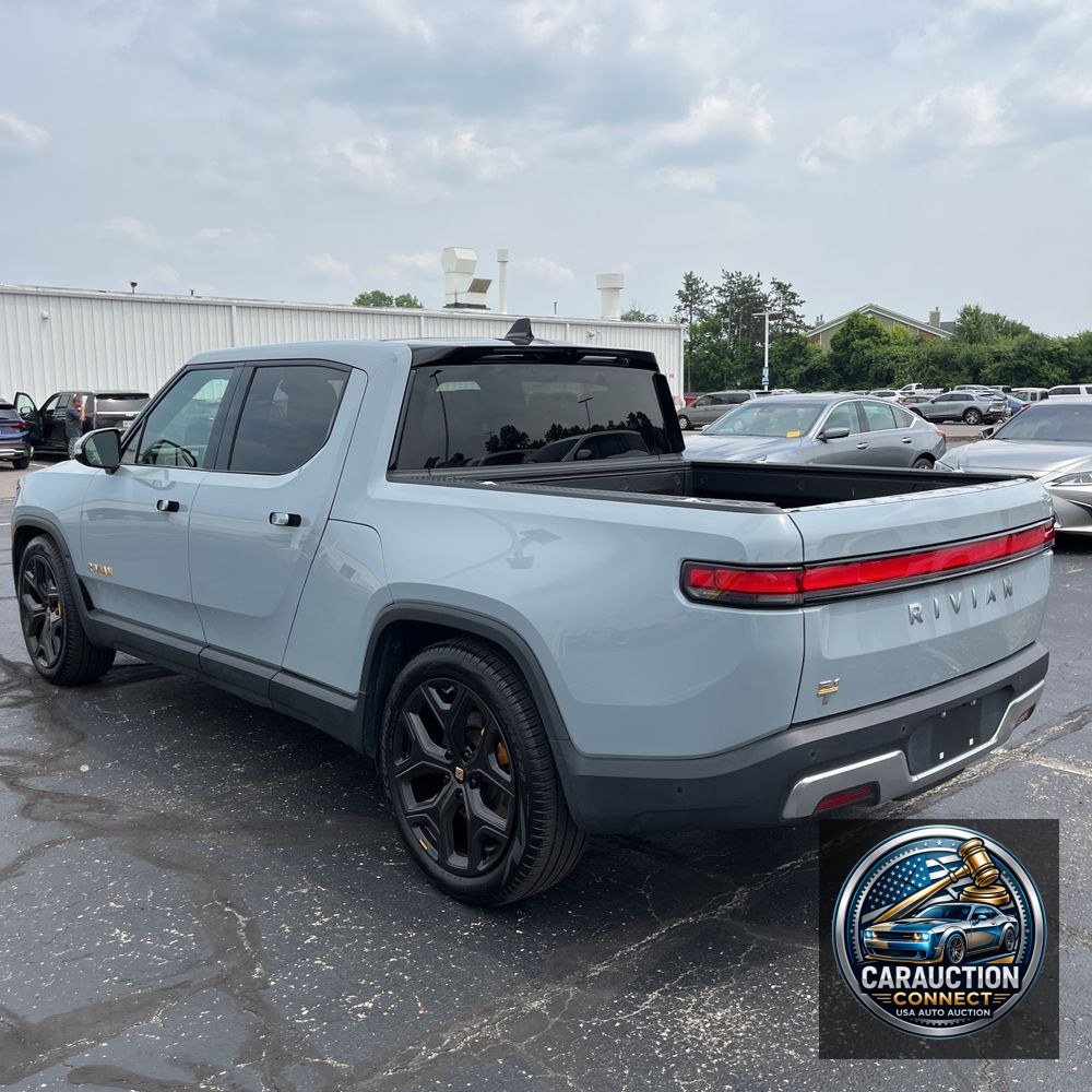 2022 Rivian R1T Adventure