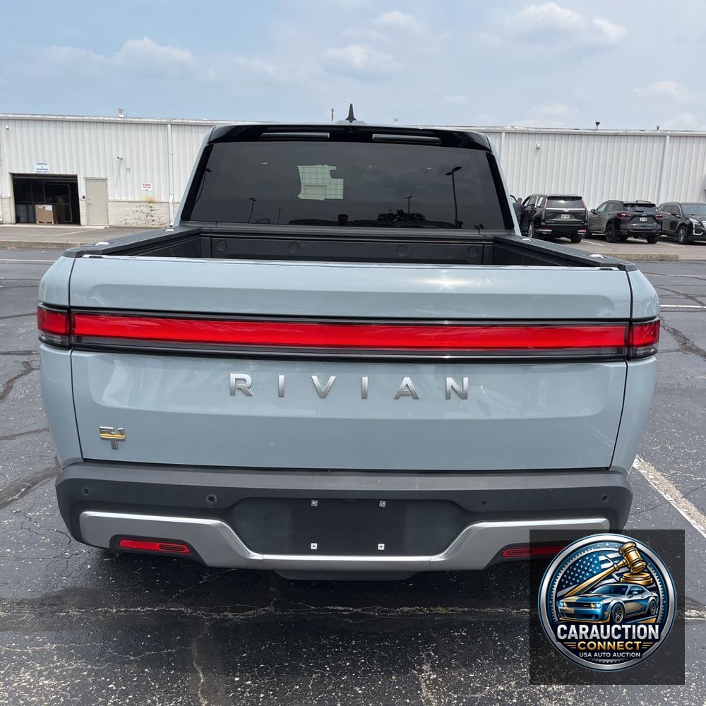 2022 Rivian R1T Adventure