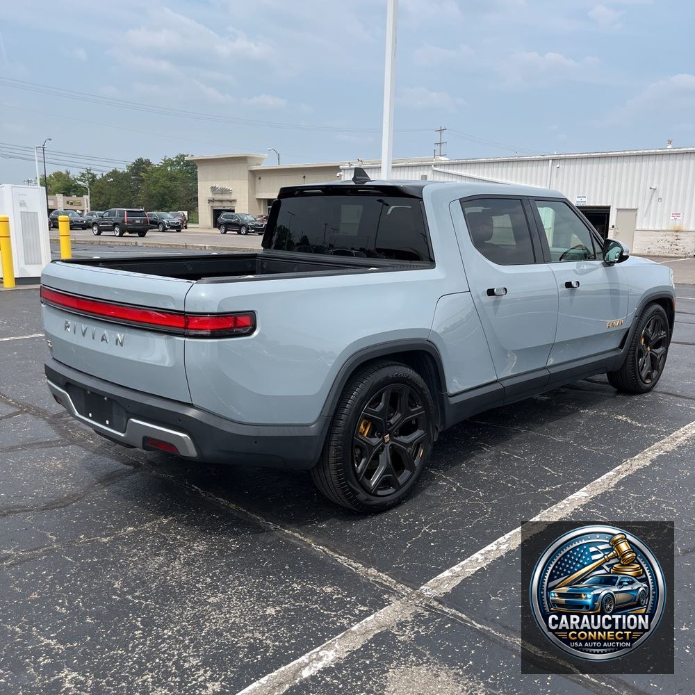 2022 Rivian R1T Adventure