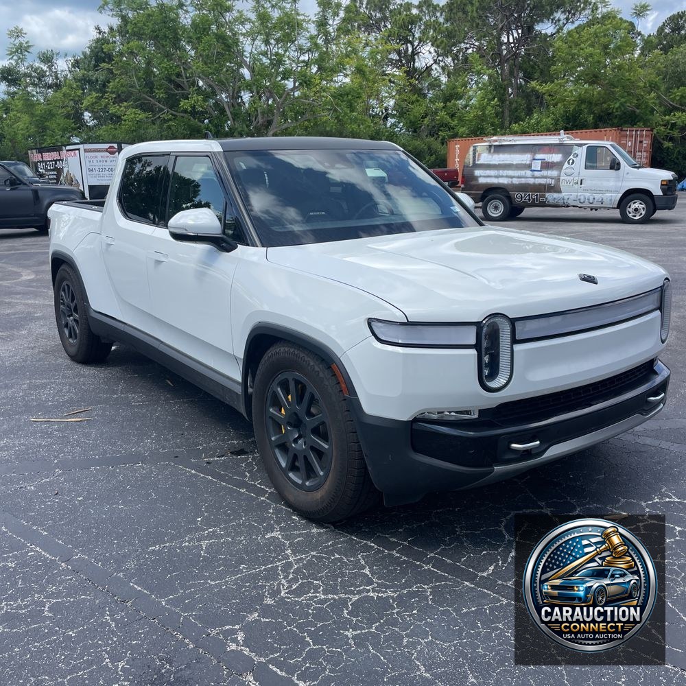 2022 Rivian R1T Adventure