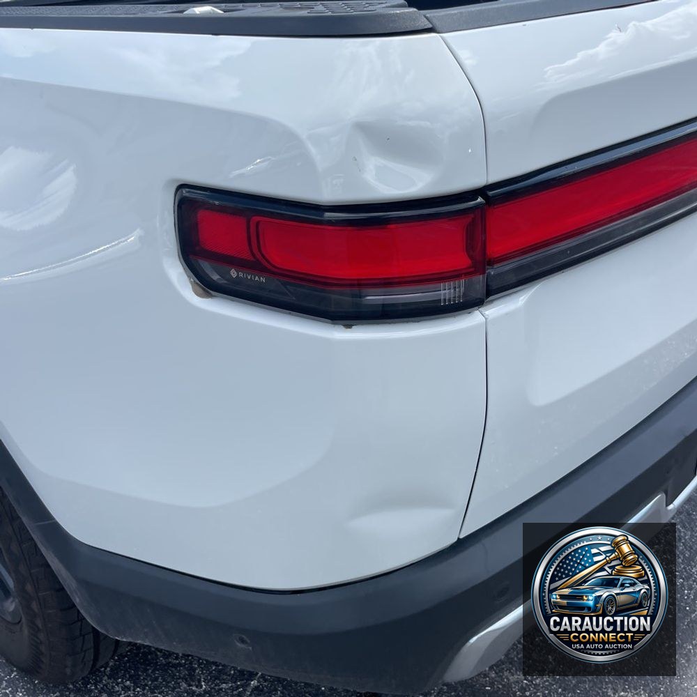 2022 Rivian R1T Adventure