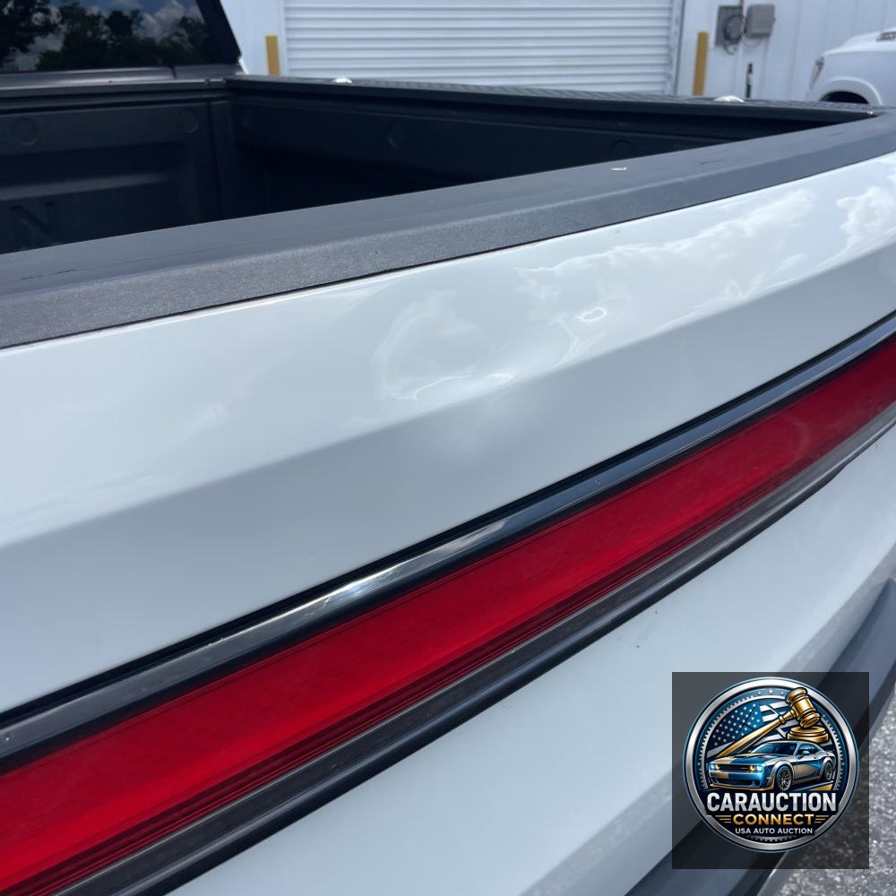 2022 Rivian R1T Adventure