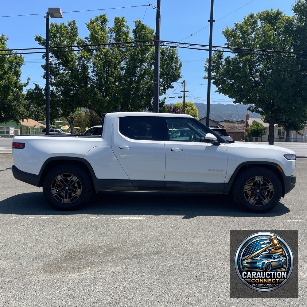 2022 Rivian R1T Adventure