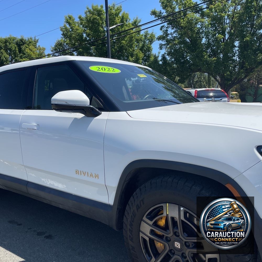 2022 Rivian R1T Adventure