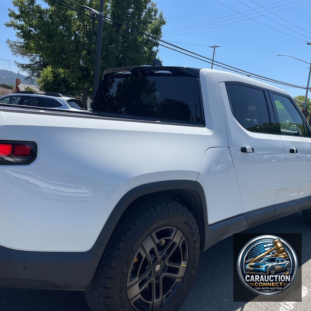 2022 Rivian R1T Adventure