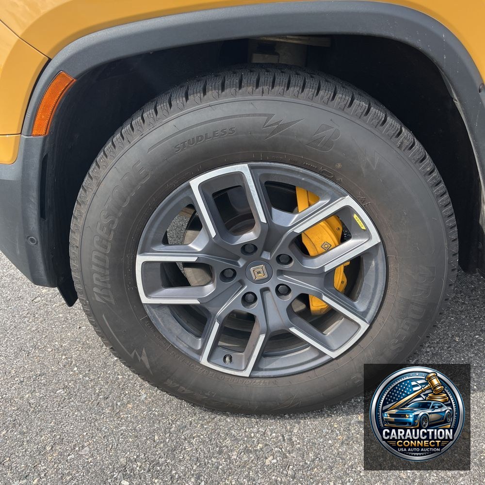 2022 Rivian R1T Launch Edition