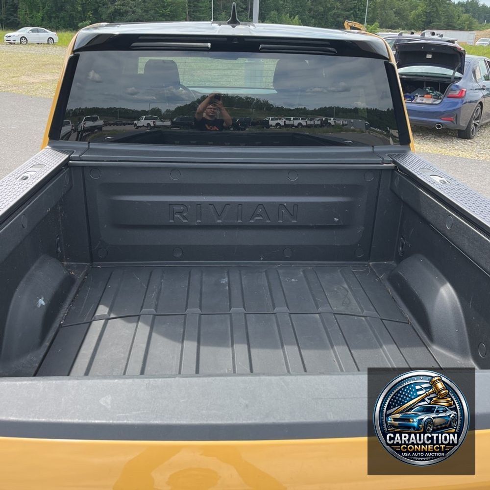 2022 Rivian R1T Launch Edition