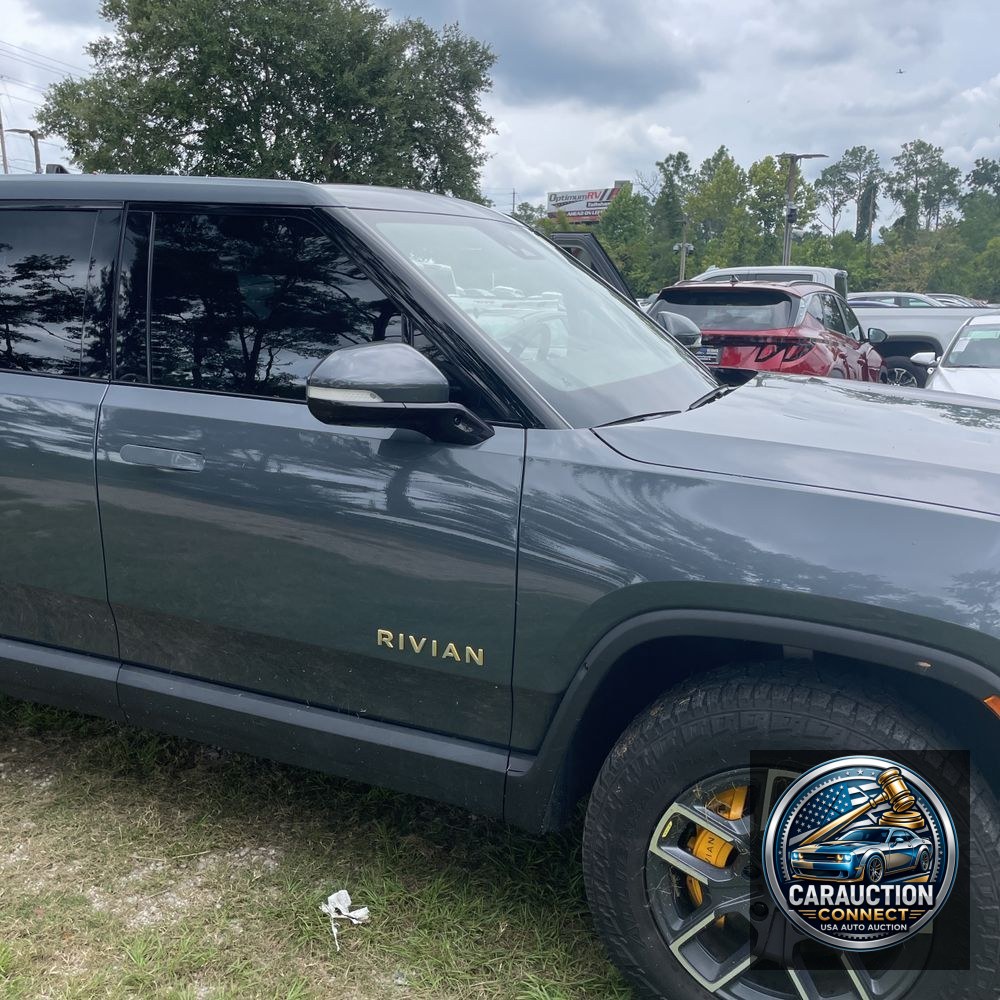2022 Rivian R1T Launch Edition