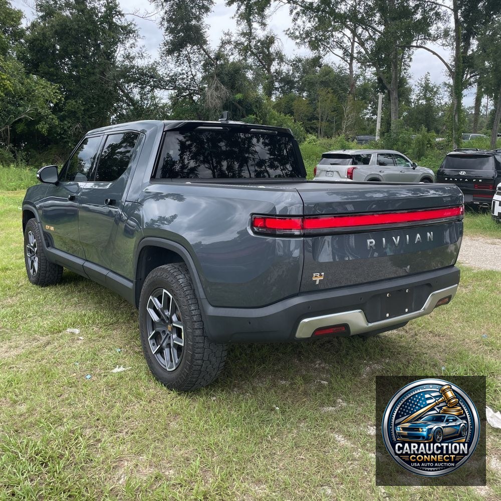 2022 Rivian R1T Launch Edition