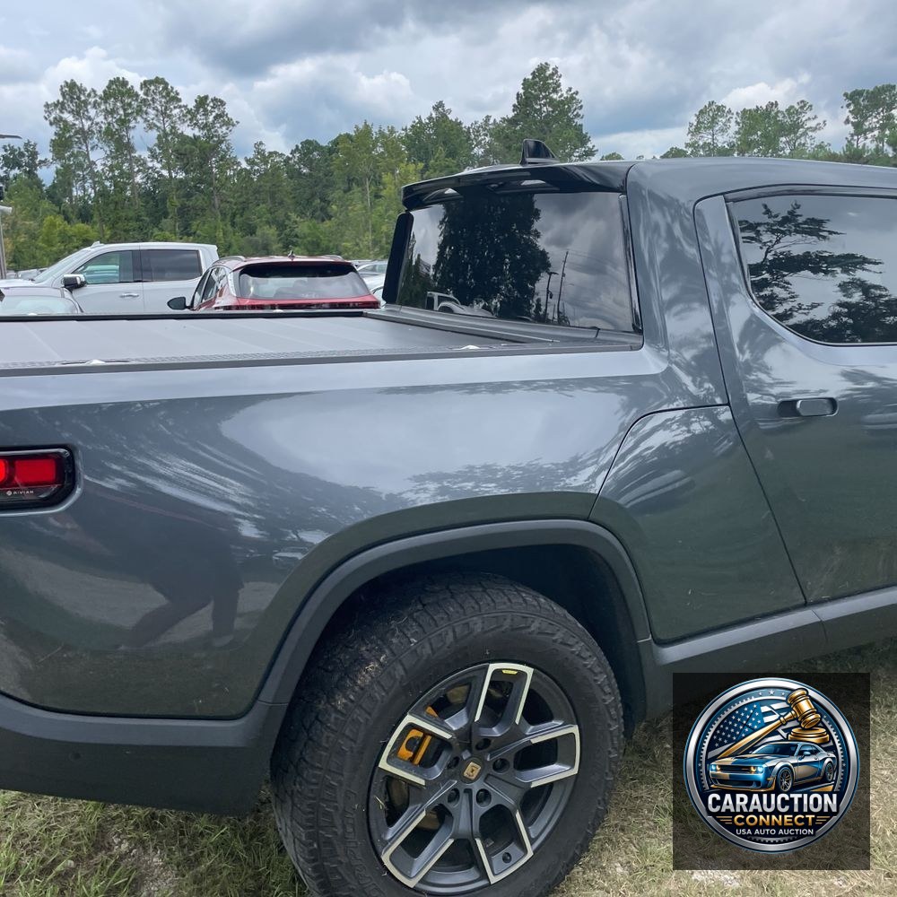 2022 Rivian R1T Launch Edition