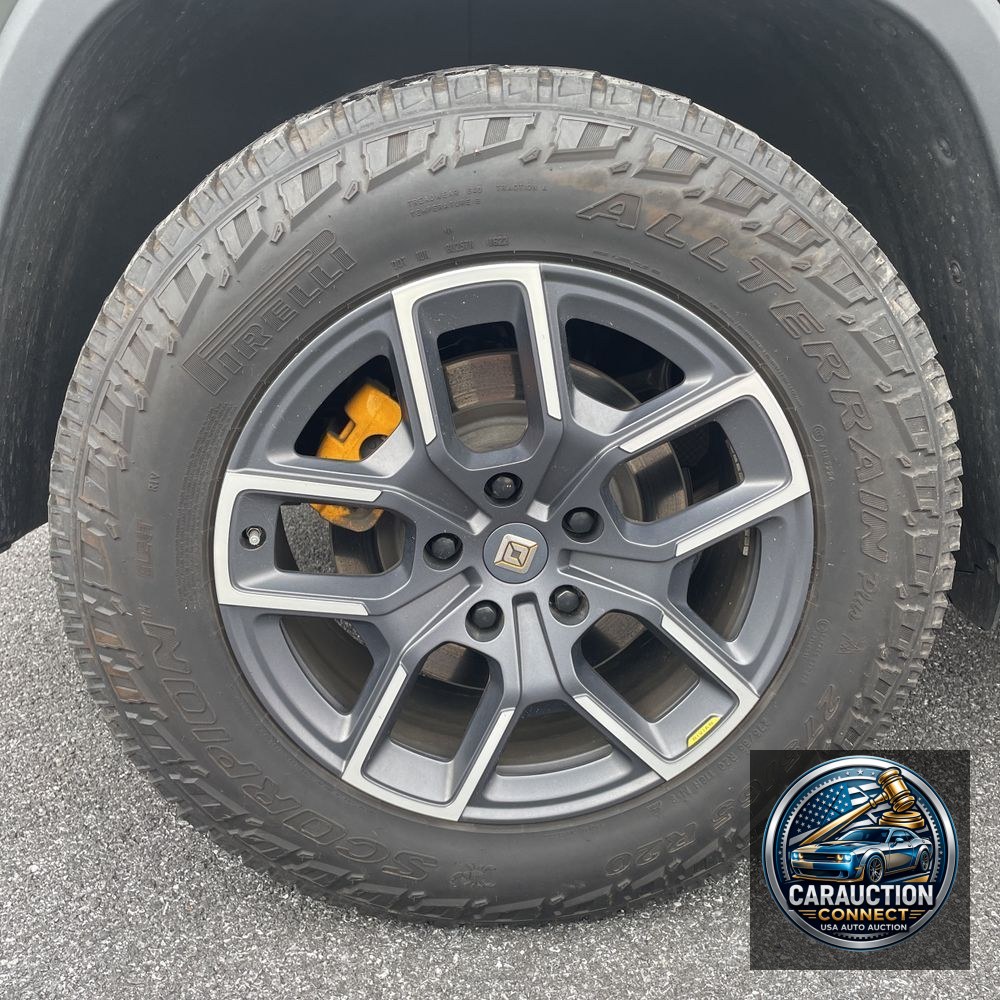 2022 Rivian R1T Launch Edition
