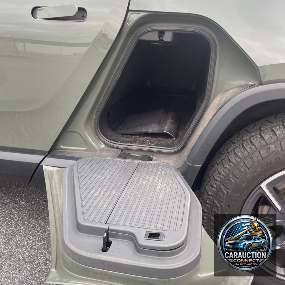 2022 Rivian R1T Launch Edition