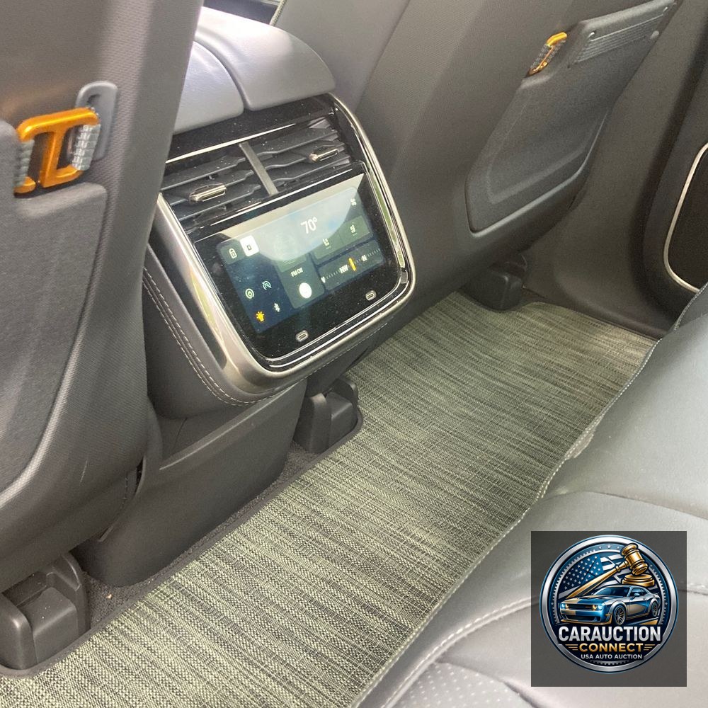 2024 Rivian R1T Adventure Dual-Motor