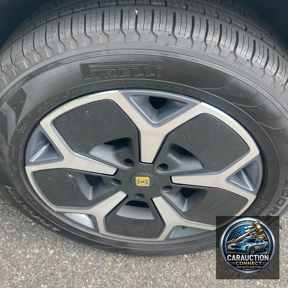 2024 Rivian R1T Adventure Dual-Motor