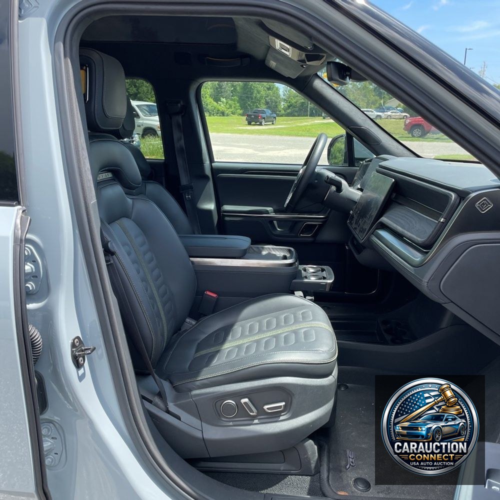 2024 Rivian R1T Adventure Dual-Motor