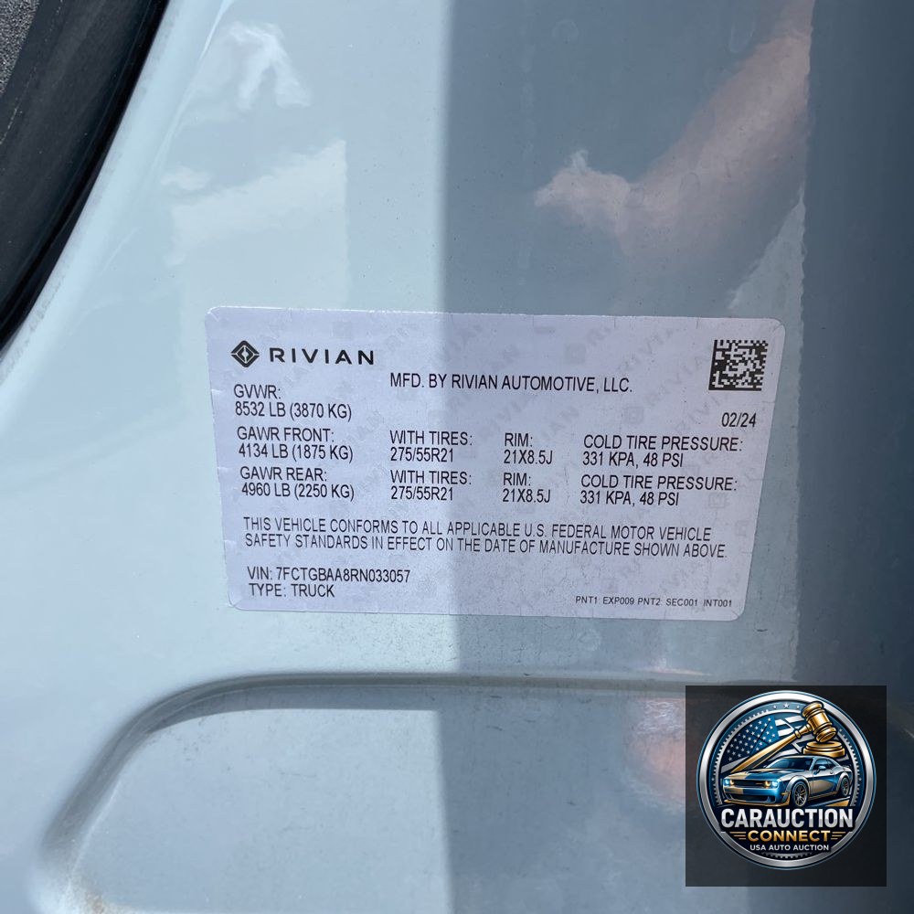 2024 Rivian R1T Adventure Dual-Motor