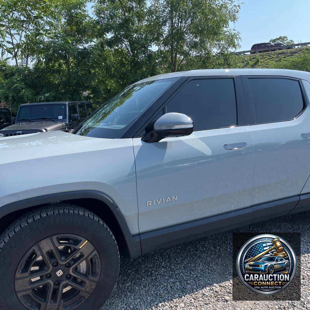 2024 Rivian R1T Adventure Dual-Motor