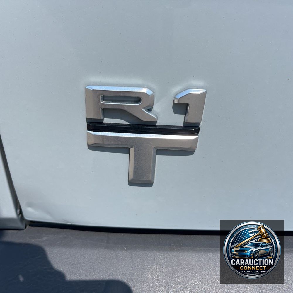 2024 Rivian R1T Adventure Dual-Motor